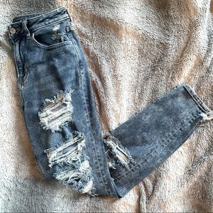 American Eagle Mom Jeans